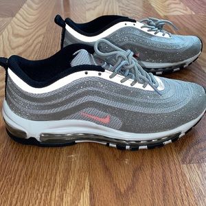 Nike air max worn twice